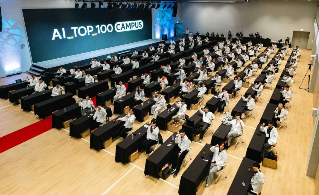 카카오, 학생 AI 경진대회 ‘AI TOP 100 캠퍼스’ 성료…3000명 예선 참가