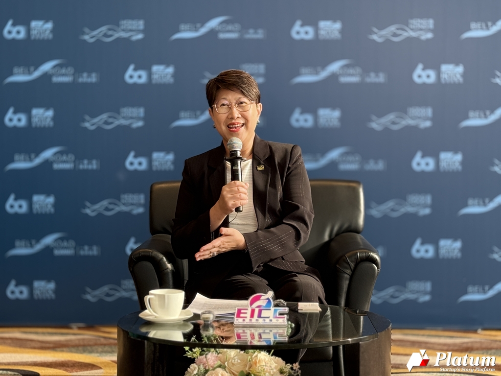 중국 기업 10곳 중 8곳, 해외 나갈 준비는 홍콩에서 한다 - 뉴스 썸네일 이미지